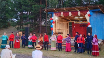 "Хутор Рождественский" на празднике п. Усть-Люга