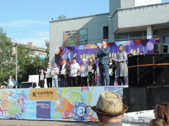 1 июня, в День города Вятские Поляны, на главной административной площади им. Г.С. Шпагина в 17.00 начнется концертная программа «МЫ ИЗ БУДУЩЕГО», посвященная молодому поколению горожан. 